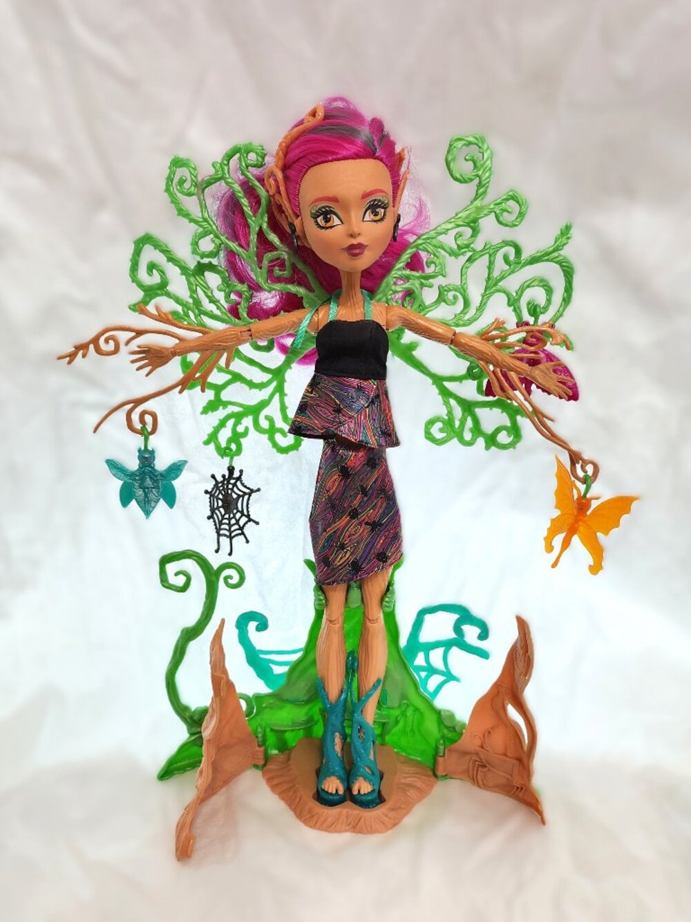 Retro Garden Ghouls Treesa Thornwallow Doll